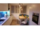 Apartament cu 2 camere decomandate, 54mp, etaj intermediar, finisat, mobilat si utilat